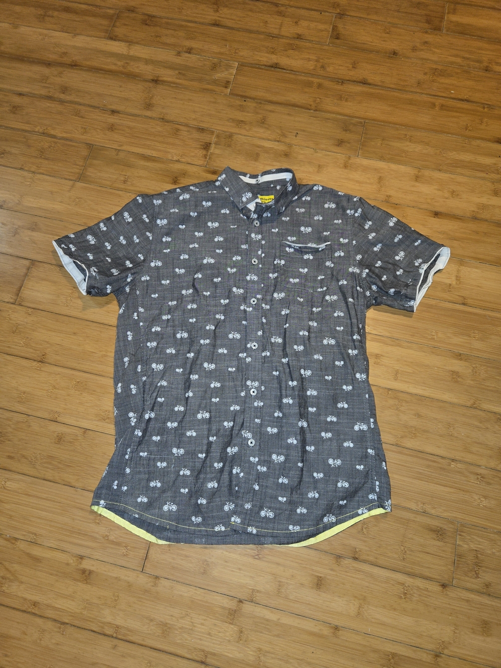 Men’s Short Sleeve Button Up Shirt Descendent Of Thieves 100% Cotton M